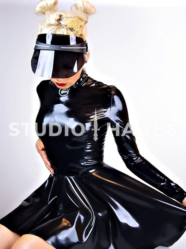 Domina Bizarrlady BDSM Fetisch Herrin Sklavenerziehung Mistress Latex Godess Hades SM-Studio-Hades